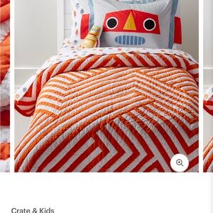 Crate & Kids - Twin Orange and White Geometric Quilt